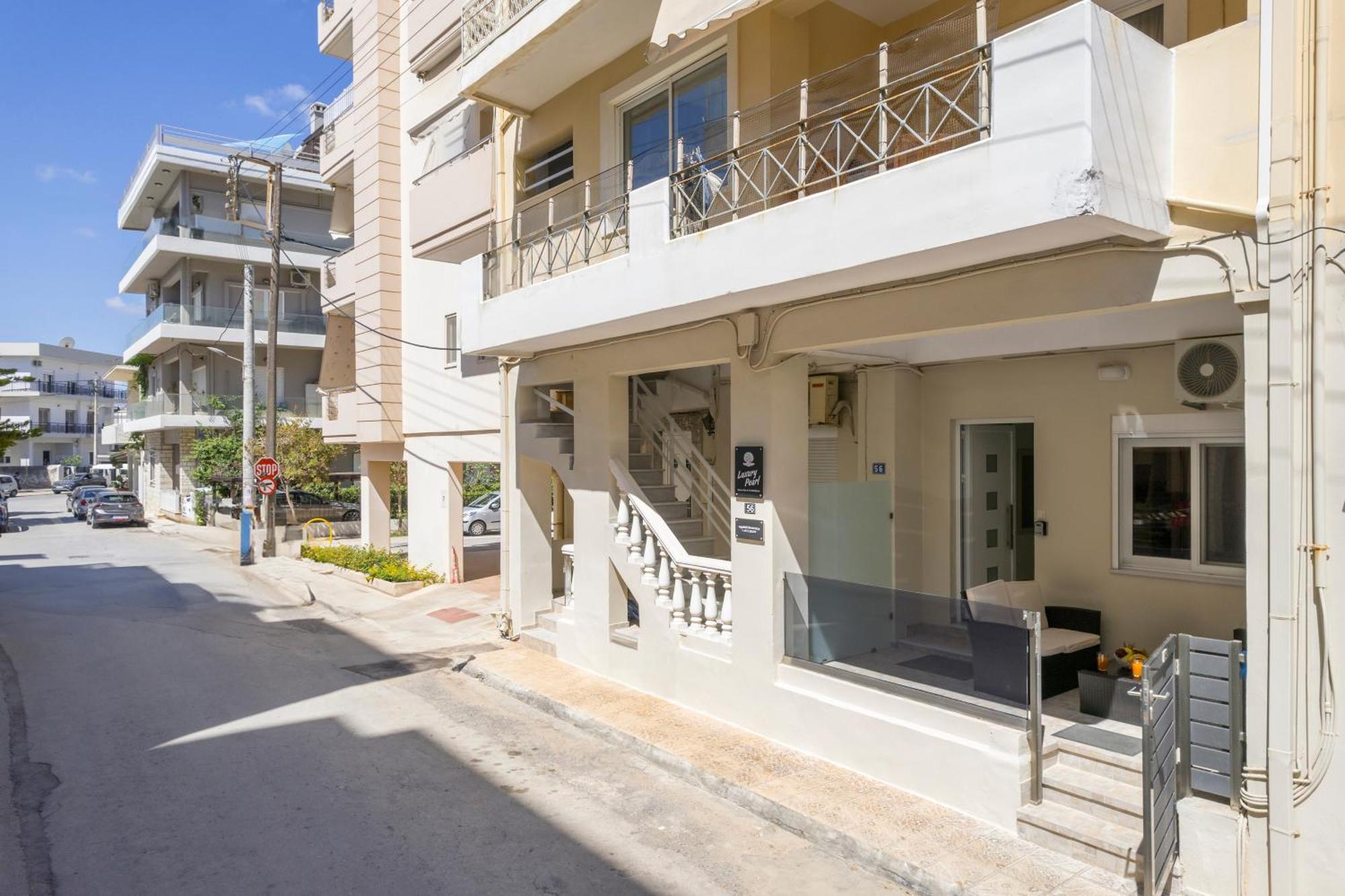Luxury Pearl, Steps To The Beach Ханя Екстериор снимка