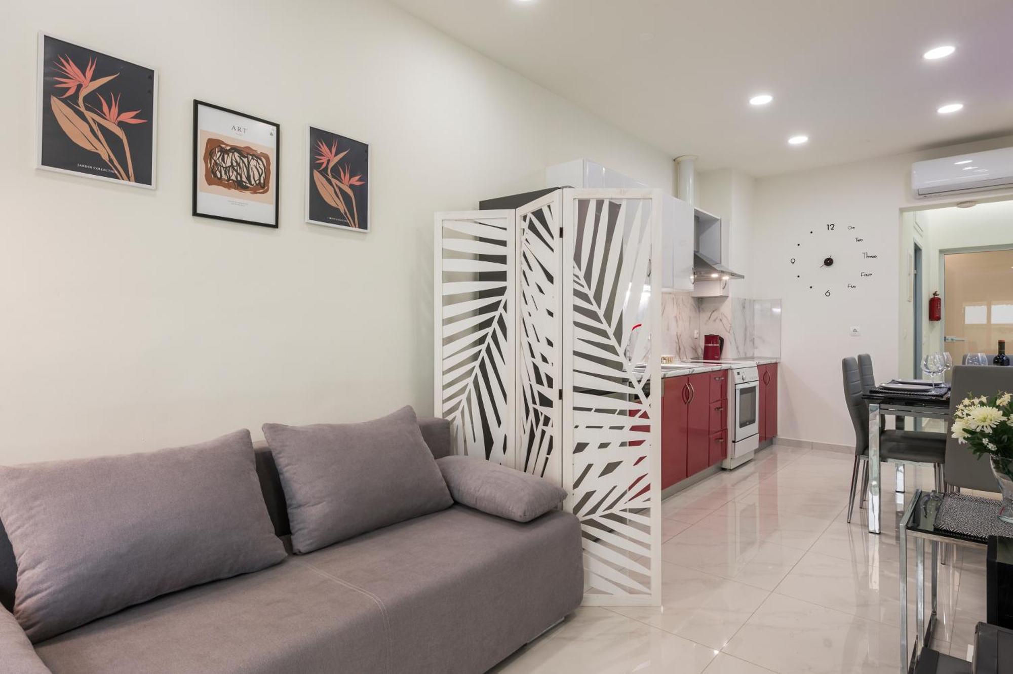 Luxury Pearl, Steps To The Beach Ханя Екстериор снимка